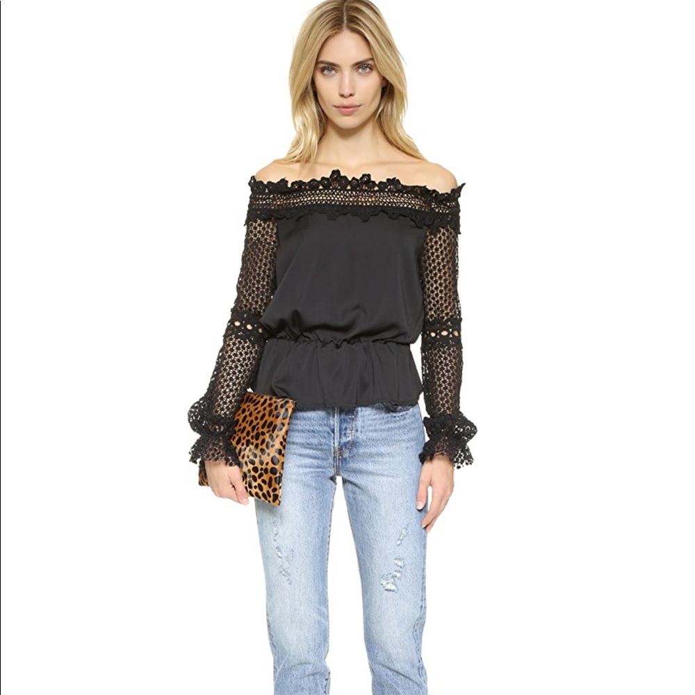 Style mafia white off shoulder lace shirt S